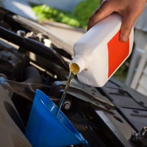 What Motor Oil Should I Use For My Car? | Stroebel Automotive Saginaw