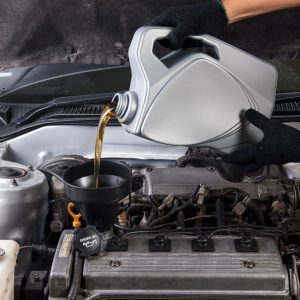 What Motor Oil Should I Use For My Car? | Stroebel Automotive Saginaw